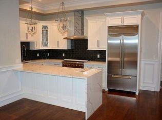 933 E 2nd St #20, Boston, MA 02127