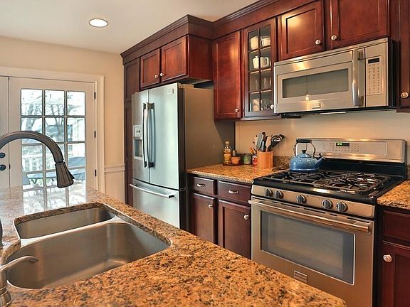 3rd image of 12 Atkinson St #0