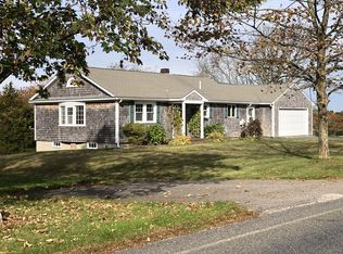 691 Pine Hill Rd, Westport, MA 02790