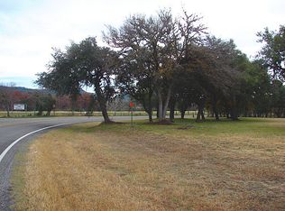 160 Fm 1120, Leakey, TX 78873