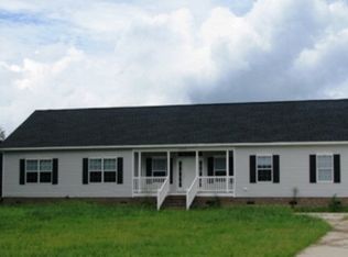 460 Firetower Rd, Elizabeth City, NC 27909