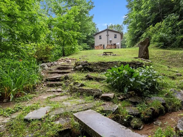 303 Falling Waters Rd, Sylva, NC 28723