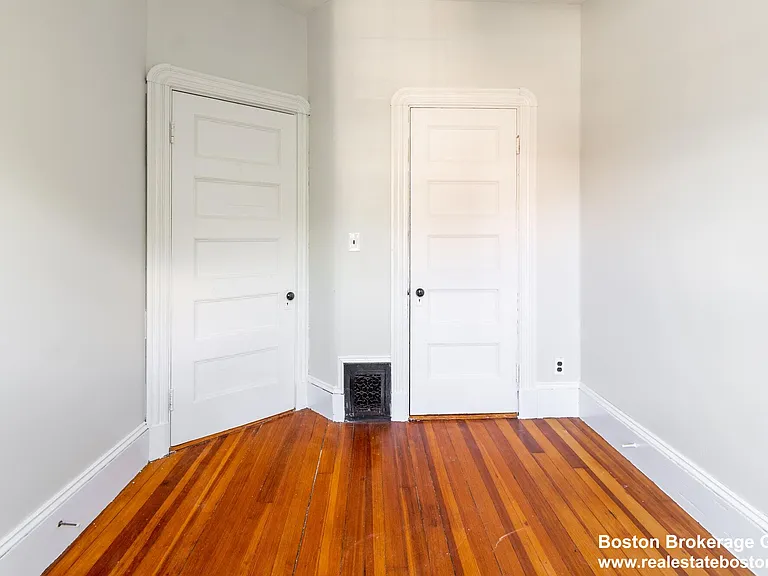 789 Columbia Rd #2 — Photo 14