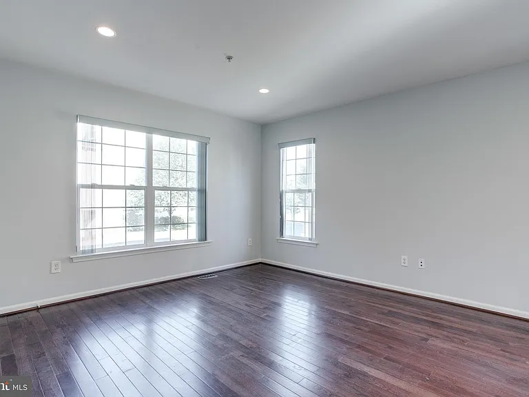 12975 Pinnacle Dr #1 — Photo 13