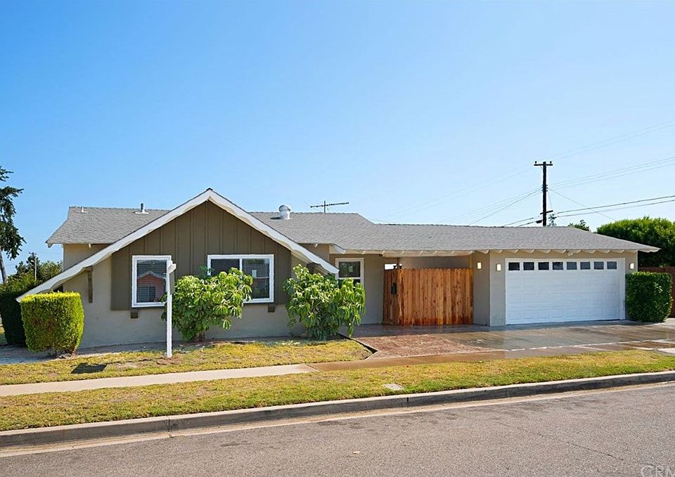 1st image of 12142 Reva Dr