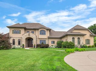 596 Hillcrest Lane, Brooklyn, WI 53521