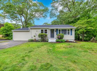1 Marla Ave, Ledyard, CT 06339
