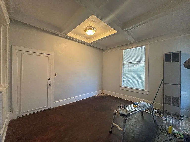 540 Glendalyn Ave — Photo 10