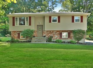 284 Congers Rd, New City, NY 10956