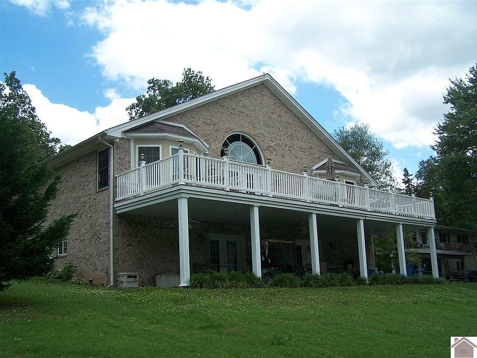 1st image of 714 Lake Dr