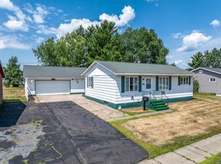 61 Birch Blvd, Babbitt, MN 55706