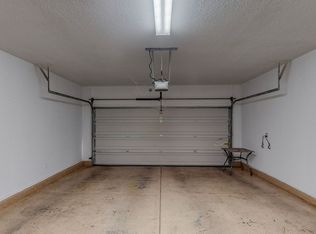 5272 Na Pali St NE, Albuquerque, NM 87111