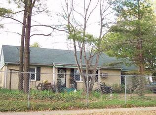 5010 Larkwood Dr, Memphis, TN 38118