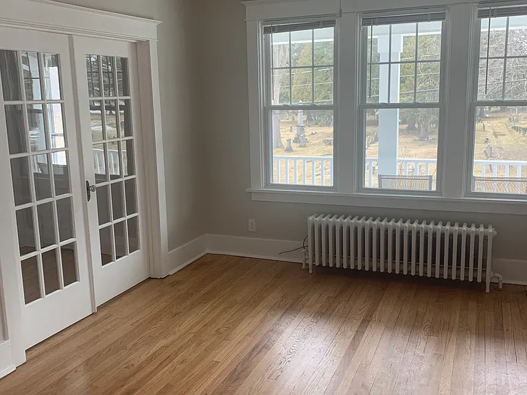 122 Pinewoods Ave #2 — Photo 5