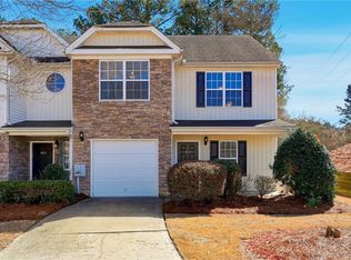 1468 Box Cir, Winder, GA 30680
