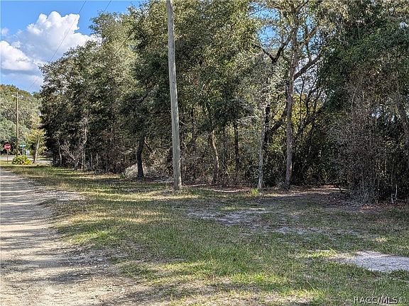 5th image of 4114 E Camp Izzard Pl
