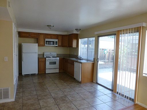 4th image of 10793 Escobar Dr