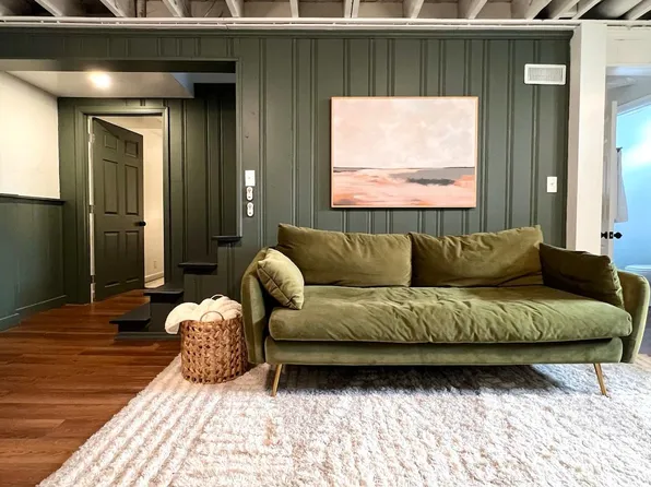 (undisclosed Address), Columbus, OH 43212