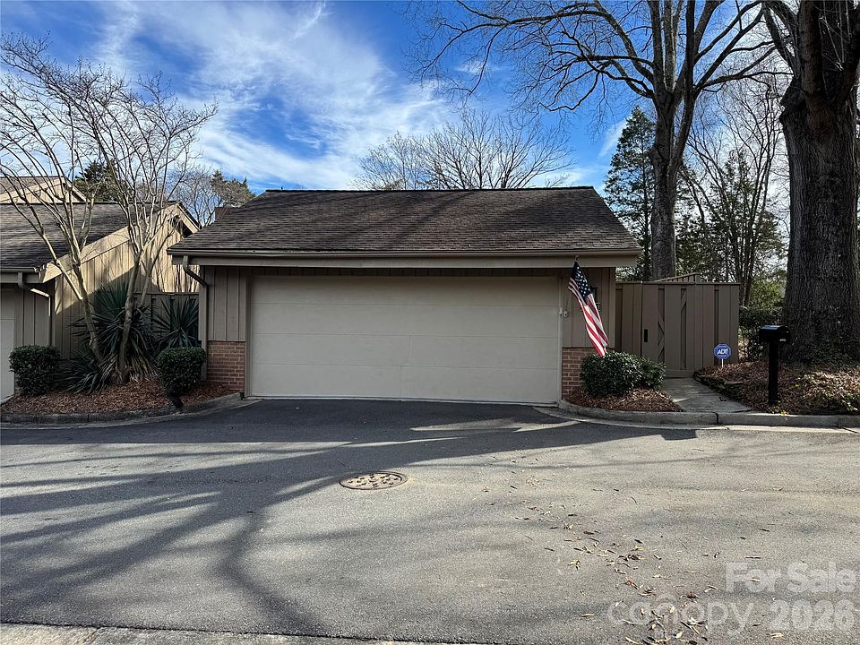 1st image of 4913 Torrey Pines Ct
