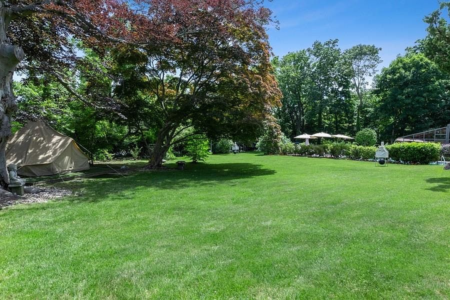 217 Cedar Ave, Hewlett, NY 11557 Zillow