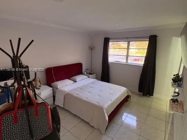 3903 SW 78th Ct APT 207, Miami, FL 33155