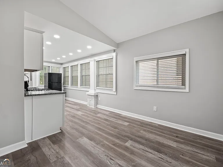 1126 Briarcliff Rd NE #3 — Photo 3