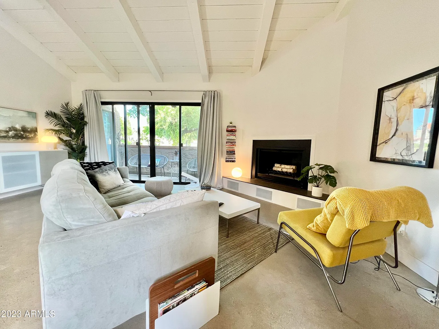 2 bed, 2.0 bath, 1070 sqft, $2,795 — Photo 3