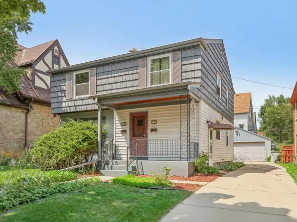 4138 West Mckinley COURT #4140, Milwaukee, WI 53208