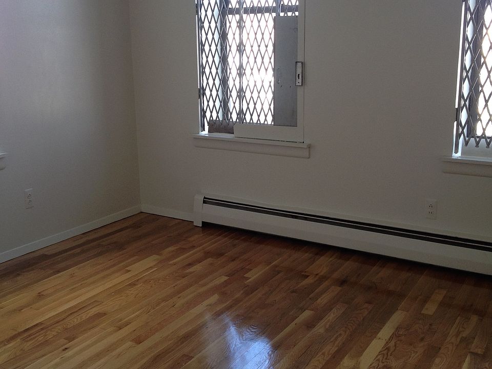 2nd image of 309 E 164th St APT 2F
