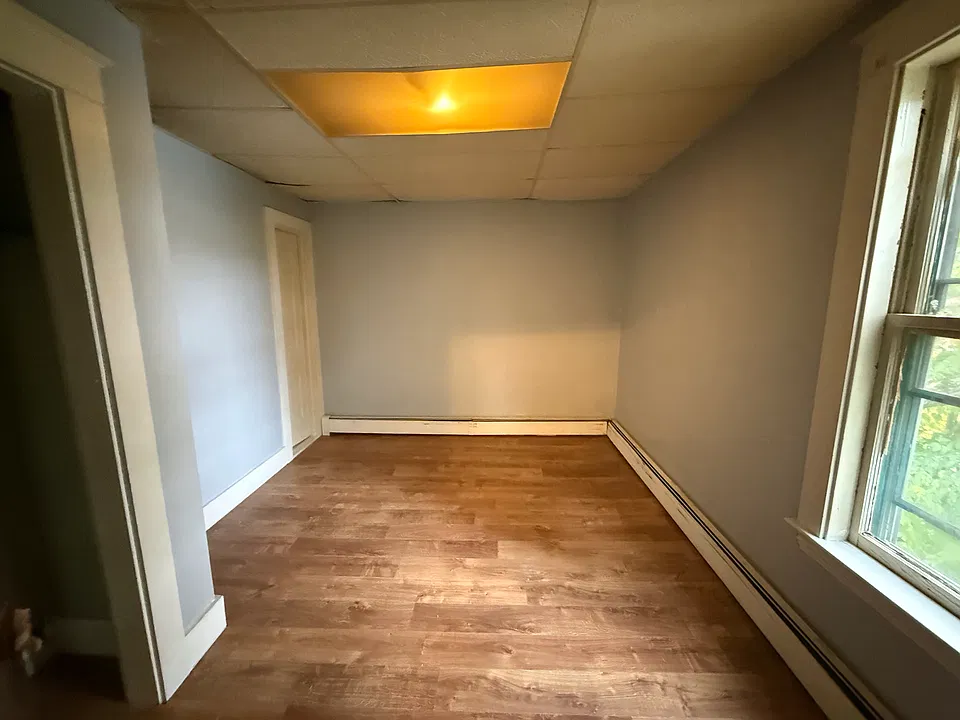 53 Roxbury Rd #2