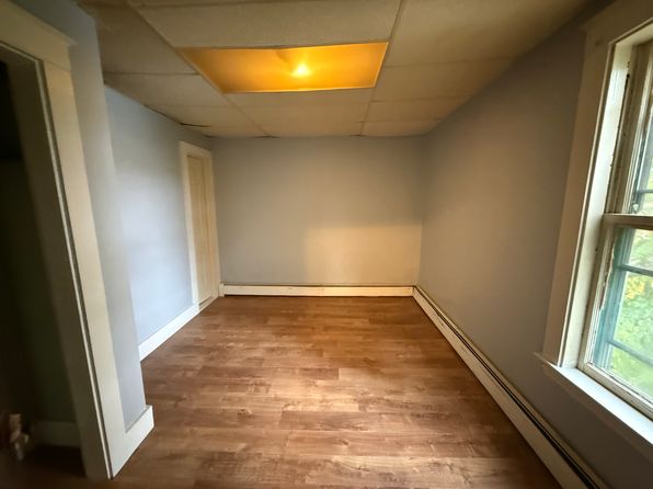 53 Roxbury Rd #2