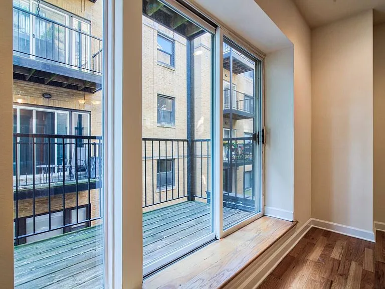 3354 W Wilson Ave — Photo 3