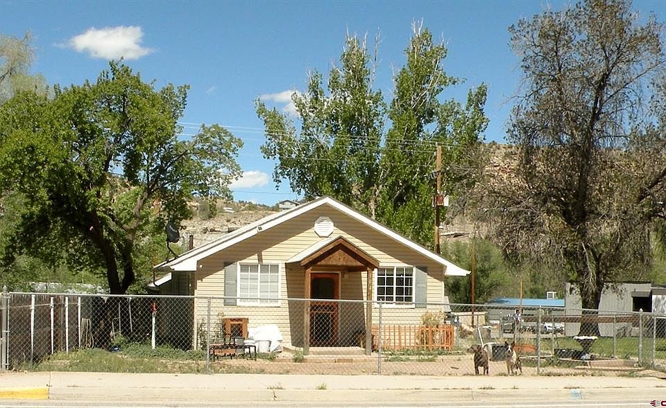 1st image of 104 W Main Street