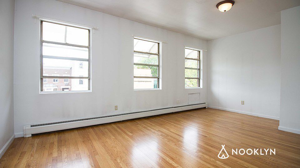 1st image of 314 Palmetto St #2