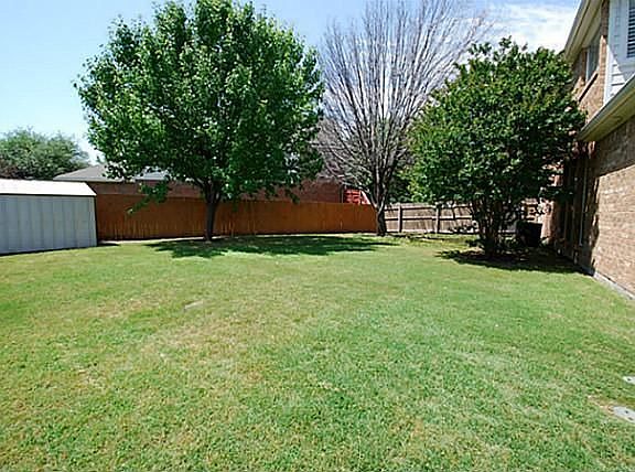 4th image of 3701 Glasgow Dr