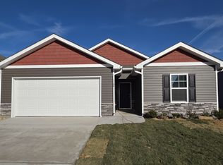 1166 Aspen Ter, Greeneville, TN 37745