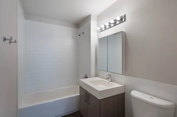 Rented by CitySites Real Estate Group | media 4