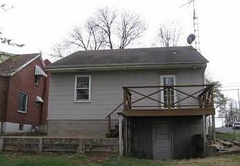 2nd image of 1027 W 5th St