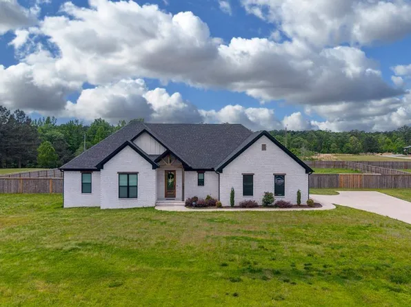 1001 Cambri Ln, Hensley, AR 72065
