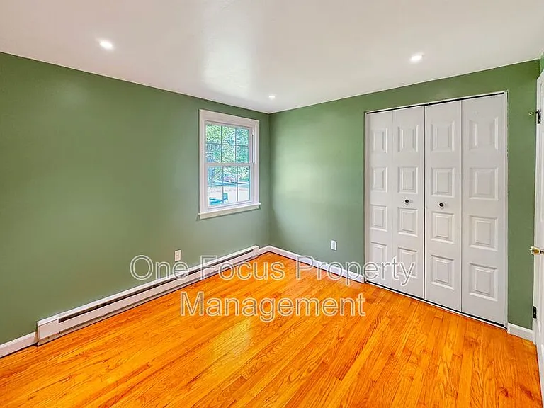 79 Valley View Rd — Photo 8