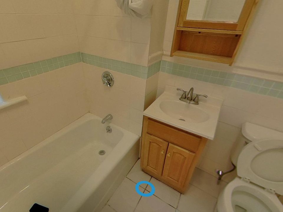 2nd image of 173 Hemenway St #4