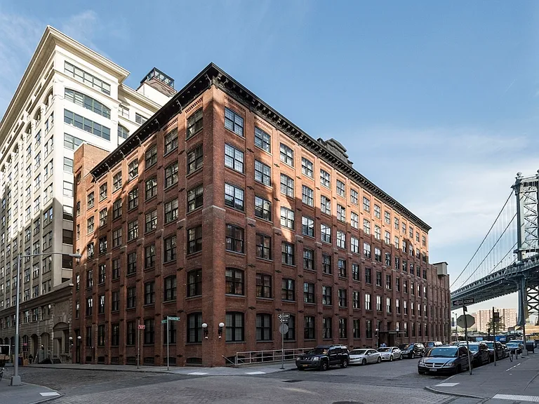 30 Washington St #4G — Photo 13