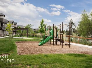 10348 S Sage Canal Way, Sandy, UT 84070