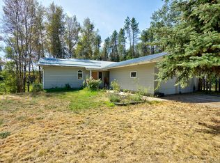 3 Carl Ln, Sagle, ID 83860