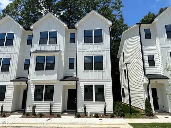 1533 Crescent Townes Way, Raleigh, NC 27604