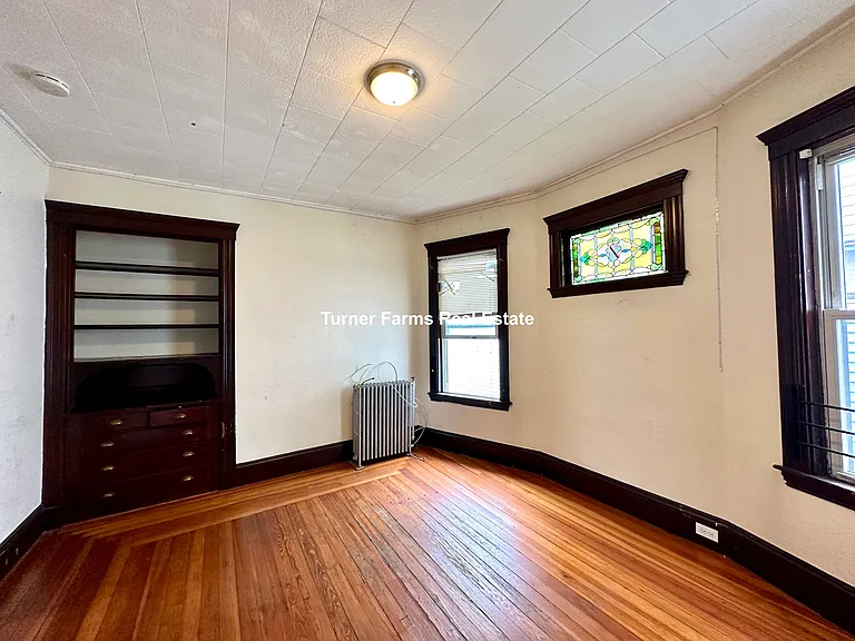 692 Columbia Rd #3R — Photo 17