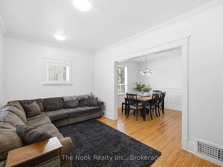 480 George St S — Photo 14