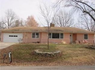 4425 Norwood Ave, Kansas City, MO 64133