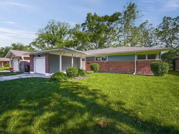 470 Lakewood Blvd, Park Forest, IL 60466