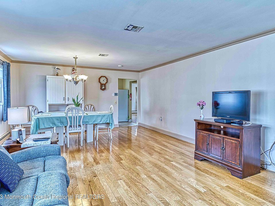 7 Tijuana Court, Toms River, NJ 08757 Zillow